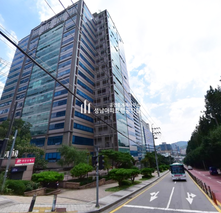 경기 성남중원구 상대원동 성남 우림라이온스밸리 5차 [51평 임대] 성남아파트형공장 월세 매물번호 10052 사진 5
