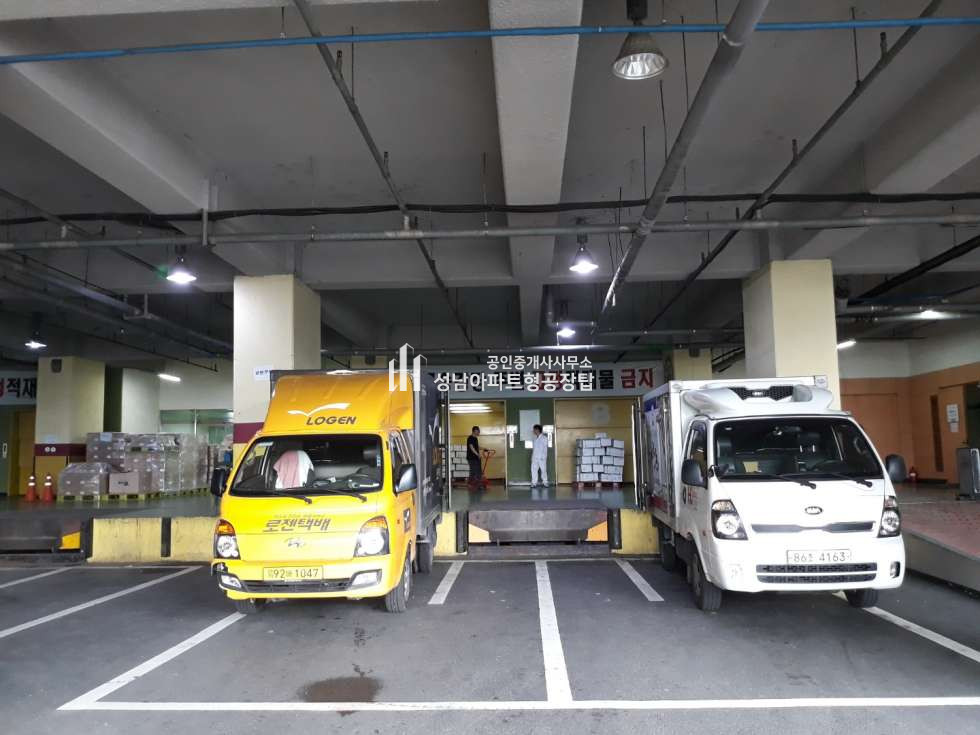 경기 성남중원구 상대원동 성남 포스테크노[54평 임대]성남아파트형공장 월세 매물번호 10078 사진 3