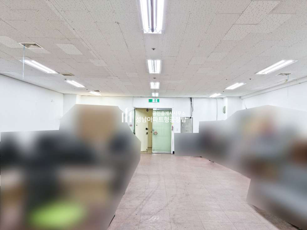 경기 성남중원구 상대원동 물류편리[68평 임대]성남지식산업센터/성남아파트형공장 월세 매물번호 10133 사진 3