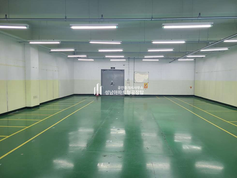 경기 성남중원구 상대원동 전용137평 드라이빙시스템 제조 공장 매매 매물번호 10365 사진 1