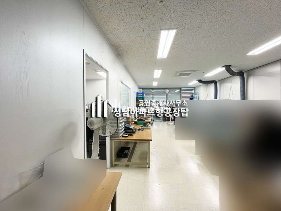 경기 성남중원구 상대원동 버스정류장 앞 위치한 가성비 좋은 25평 사무실 추천 월세 매물번호 10280 사진 1