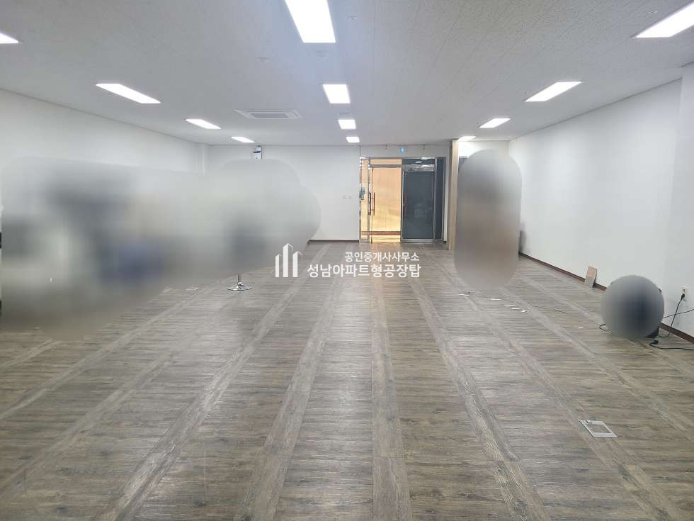 경기 성남중원구 상대원동 실사용 50평 깔끔한 사무실,제조공장추천 성남지식산업센터/성남아파트형공장 매매 매물번호 10428 사진 2
