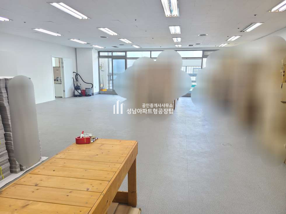 경기 성남중원구 상대원동 전용 83평 물류편리한 제조,사무공간 추천! 매매 매물번호 10436 사진 1