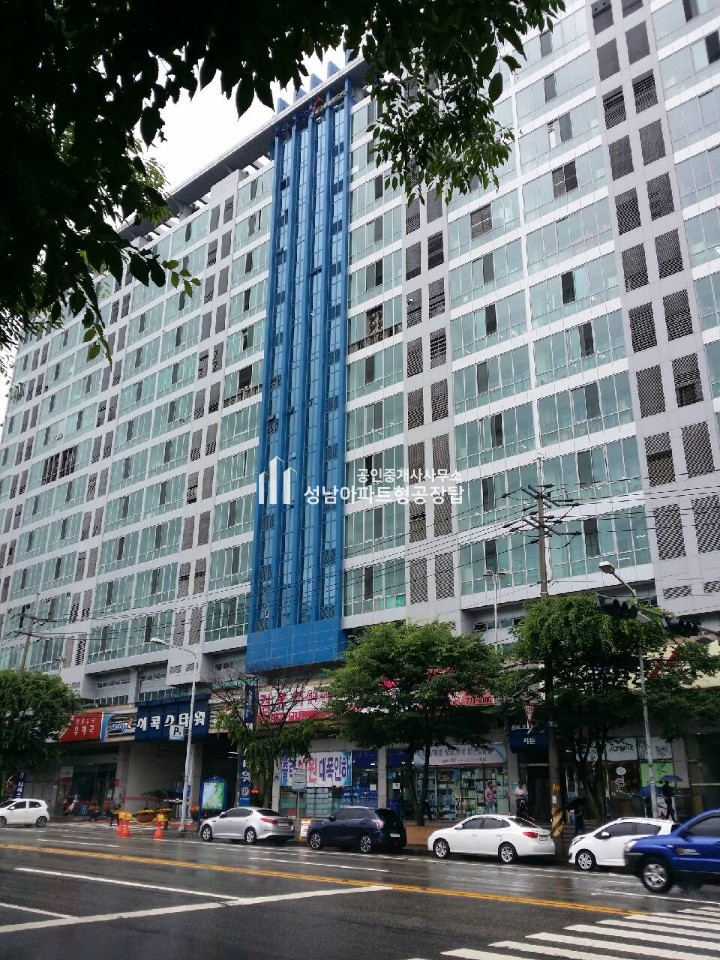 경기 성남중원구 상대원동 전용28평 공단초입 저층 공장 / 물류 좋은 창고 , 사무실 추천 매매 매물번호 10424 사진 1