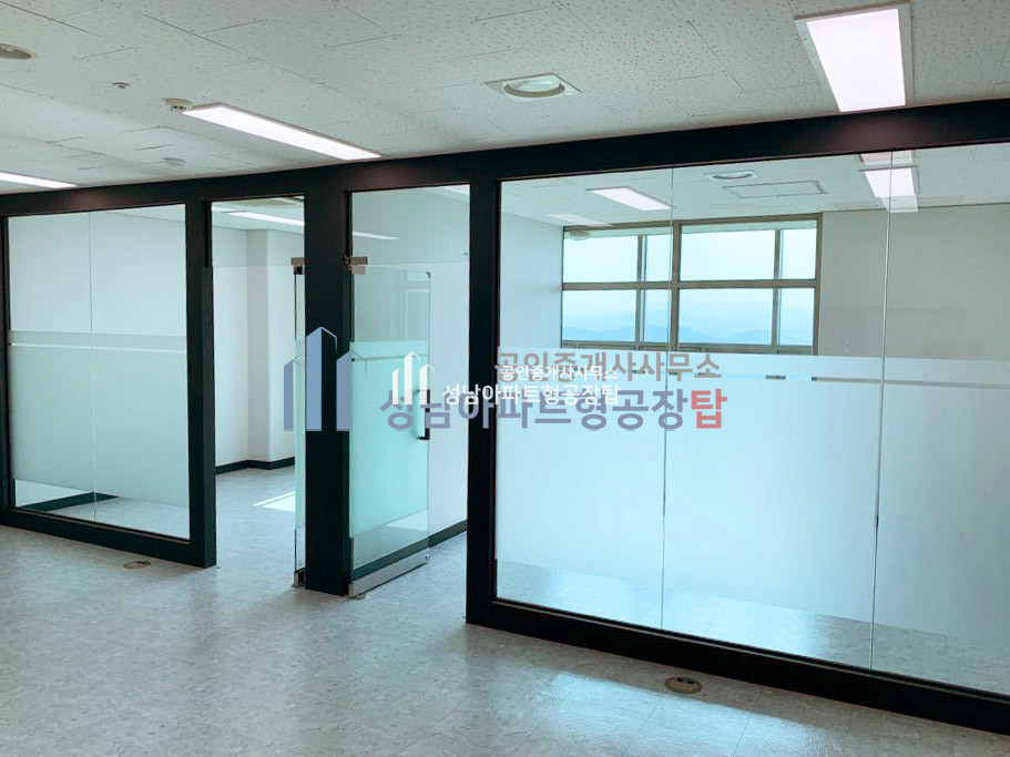 경기 성남중원구 상대원동 깔끔 내부 인테리어 천정형 냉난방 시스템 有 룸2개 사무실 추천 매매 매물번호 10230 사진 3