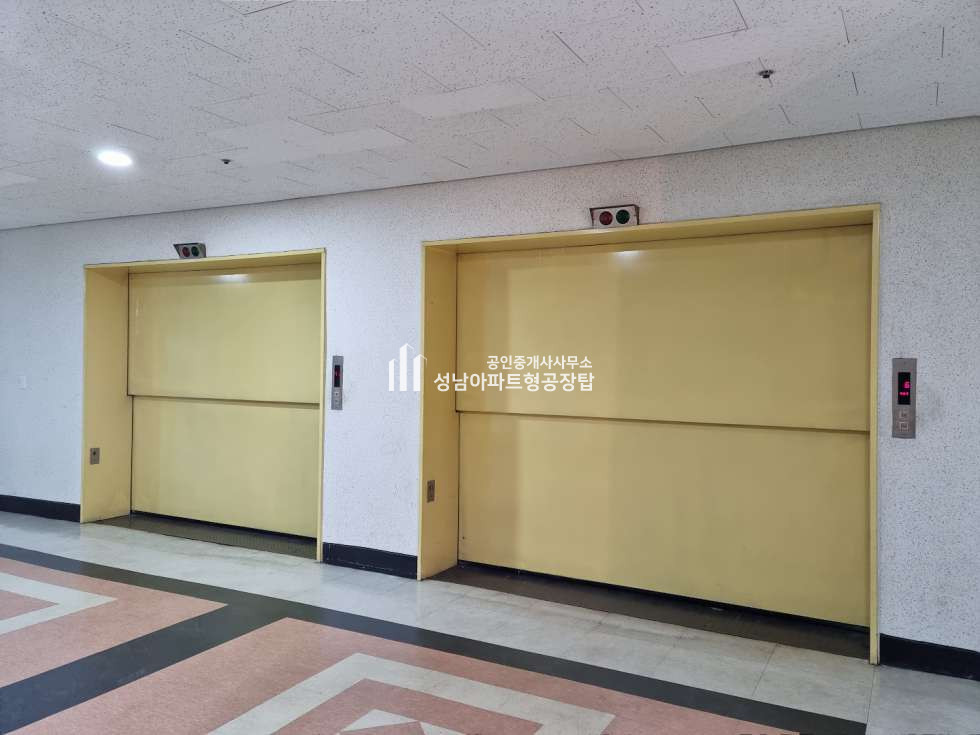 경기 성남중원구 상대원동 물류편리[36평 임대]성남지식산업센터/성남아파트형공장 월세 매물번호 10126 사진 1