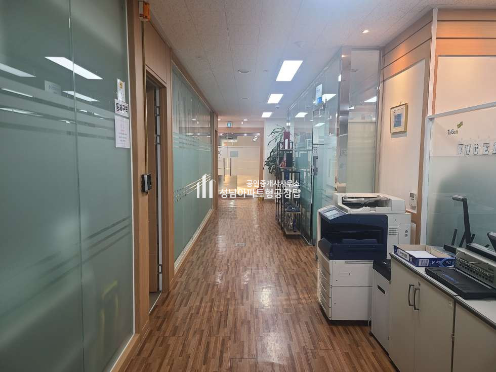 경기 성남중원구 상대원동 전용98평 - 인테리어 깔끔한 사무실, 창고 강추!!!!!!!!! 매매 매물번호 10460 사진 4