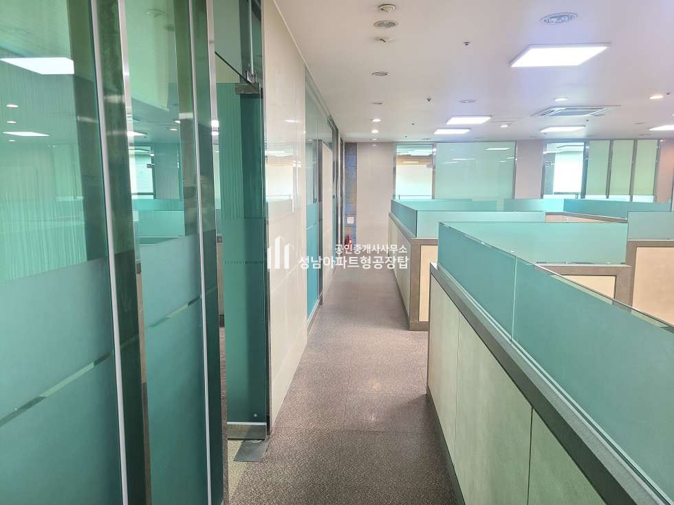 경기 성남중원구 상대원동 86평 전체 인테리어 된 사무실 월세 매물번호 10469 사진 8
