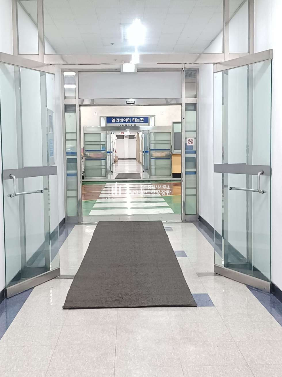 경기 성남중원구 상대원동 압도적 층고 ) 5.7미터 ,전용92.3평, 공단초입 저층 , 호실 앞 바로 하역가능 매매 매물번호 10443 사진 3