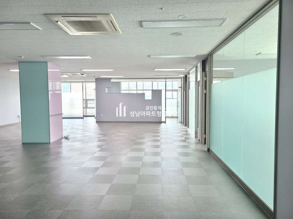 경기 성남중원구 상대원동 153평 - 인테리어 깔끔한 사무실, 창고 강추!!!!!!!!! 월세 매물번호 10488 사진 1