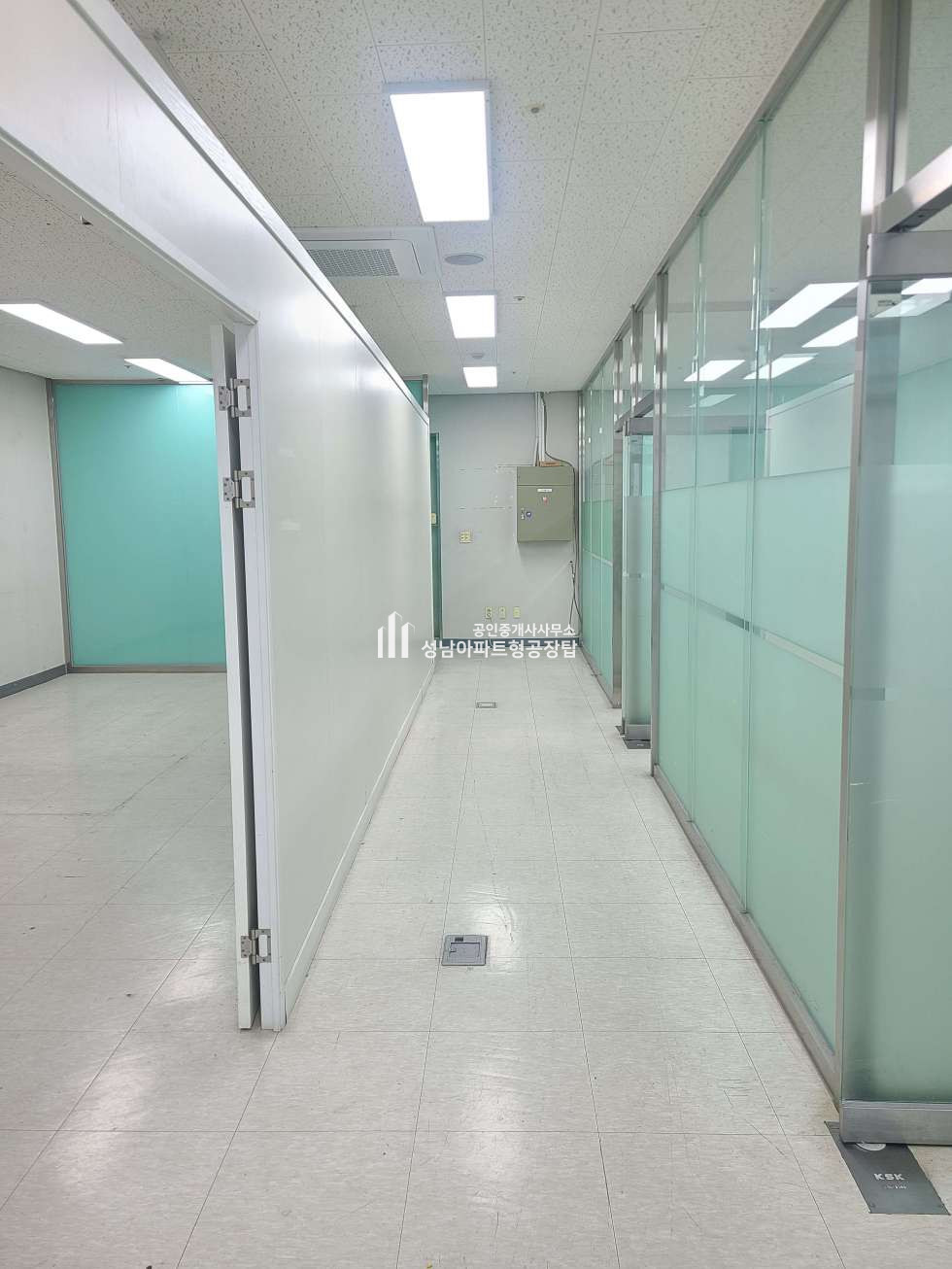 경기 성남중원구 상대원동 전용37평 사무실 월세 매물번호 10508 사진 1